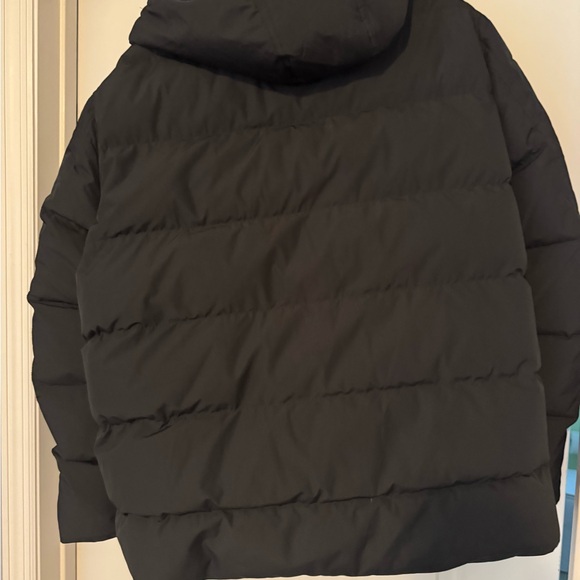 Men's Black Puffer Jacket - Picture 4 of 5